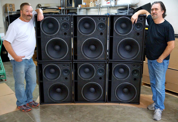 D-CELL504 at the Heart of AccuGroove Powered Bass and Guitar Cabinets